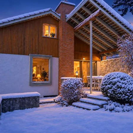 Thun Alps Scenic Views And Concierge By Swisshut Chalé Sigriswil