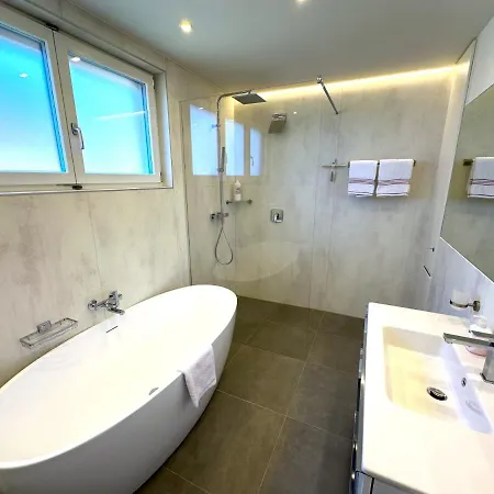 Domek alpejski Thun Alps Scenic Views And Concierge By Swisshut Sigriswil