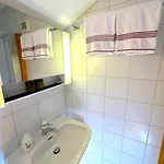 Thun Alps Scenic Views And Concierge By Swisshut Sigriswil